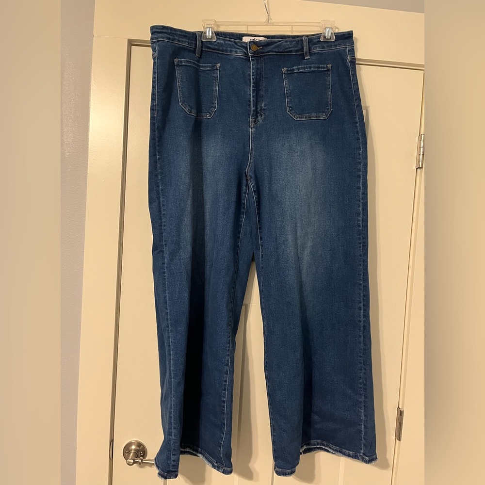 NWT Mica Classic Blue Wide-Leg Women's Jeans